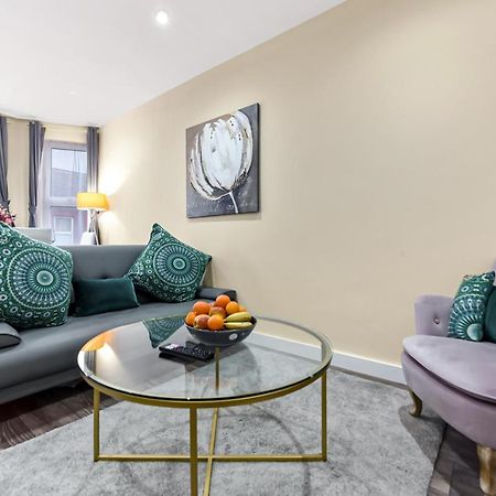 Family Friendly, Zone 2, 2 Beds, Overground Лондон Экстерьер фото
